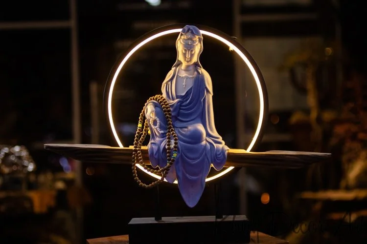 Tượng Quan Âm Bồ Tát Gốm Tử Sa Kèm Đế TG02