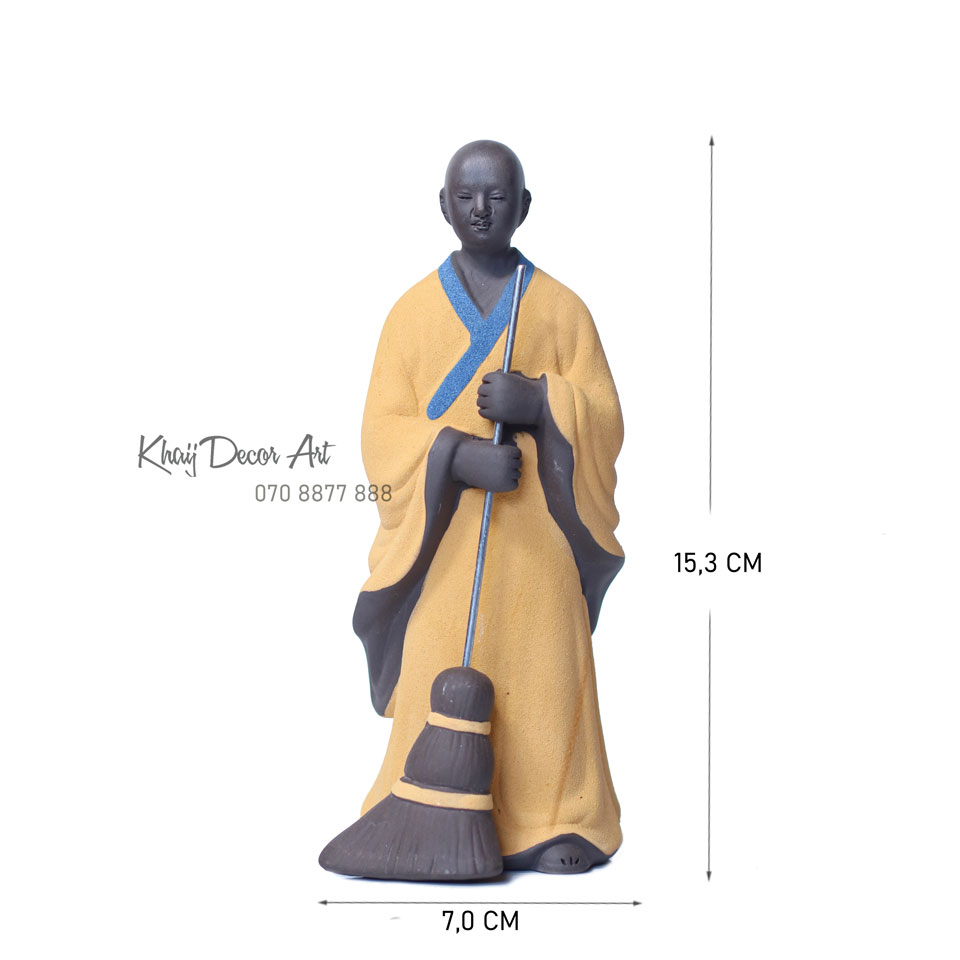 Tượng Nhà Sư Quét Lá Gốm Tử Sa Tg09