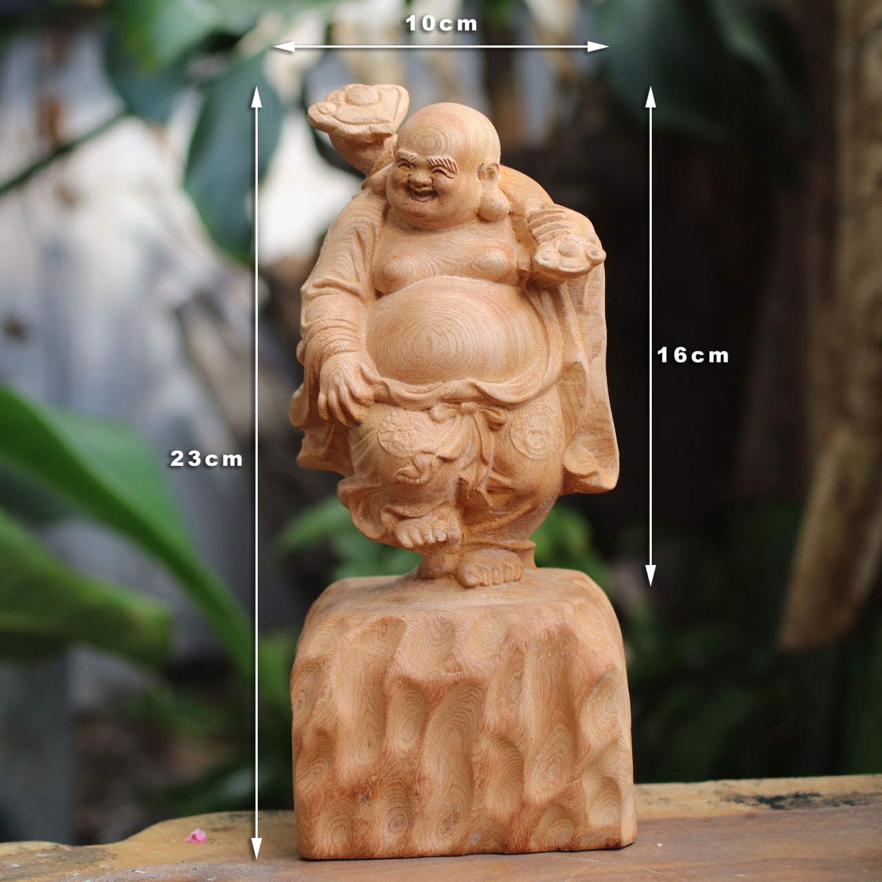 Tượng Di Lặc Gỗ Bách Tùng